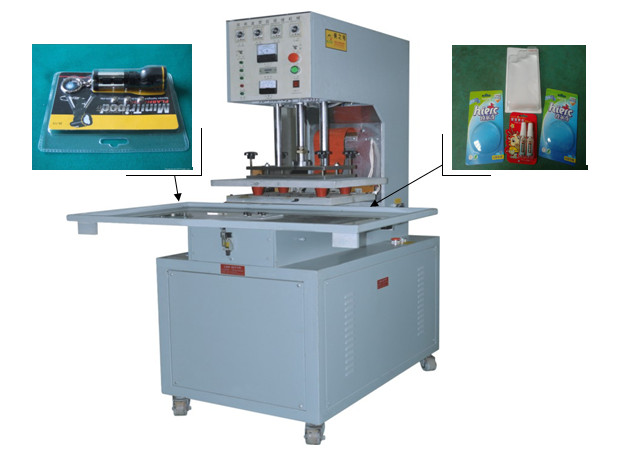 轉(zhuǎn)盤(pán)高頻機(jī)吸塑運(yùn)用